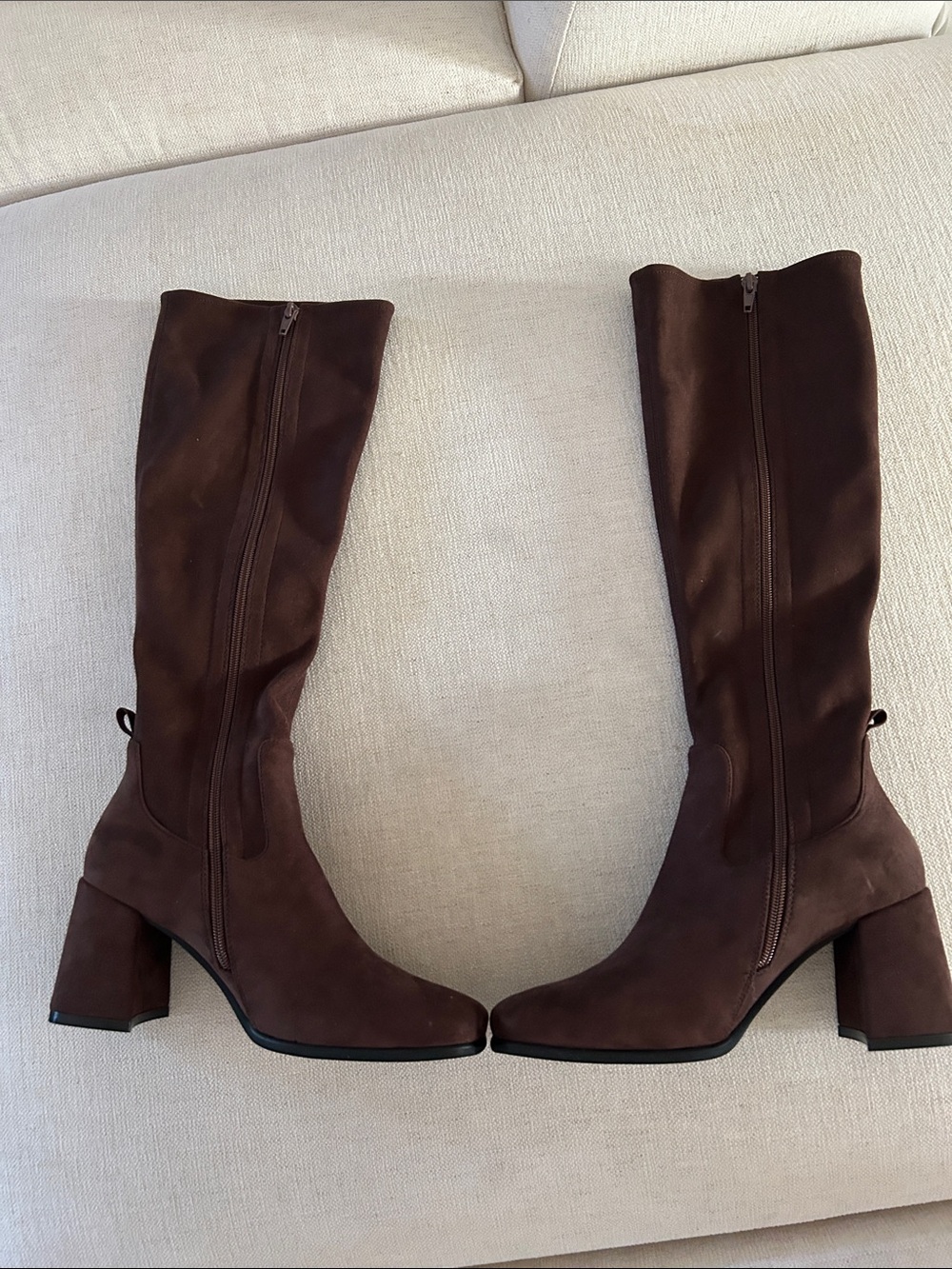 Jeffrey Cambell Hot Lava -K2 Knee-high stretch boot, Brown Suede, Size 8, NWT - Picture 5 of 9